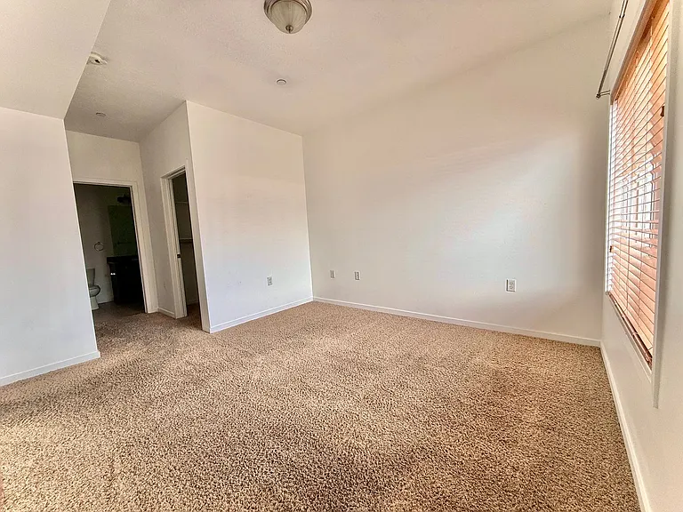 2150 S Main St #308 — Photo 9