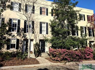 521 Tattnall St, Savannah, GA 31401