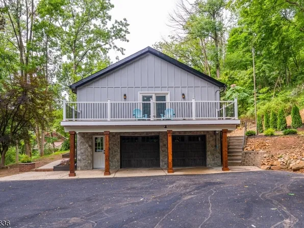 163 Johnston Dr, Watchung Boro, NJ 07069