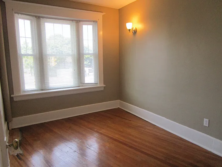 136 S Union St #3 — Photo 7