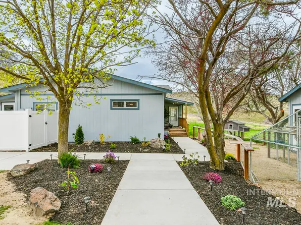 16758 Deer Flat Rd, Caldwell, ID 83607