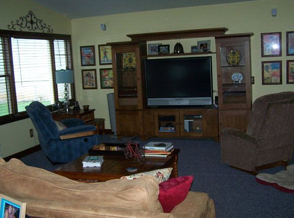 5th image of 106 Westwood Dr