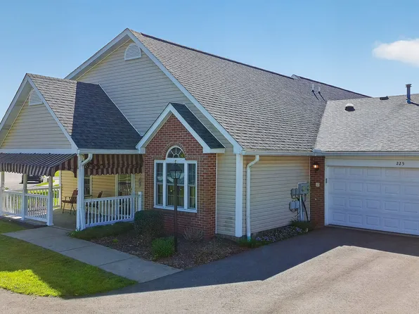 225 Rose Cir, Gibsonia, PA 15044