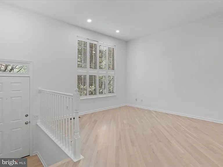 5129 Beauregard St — Photo 6