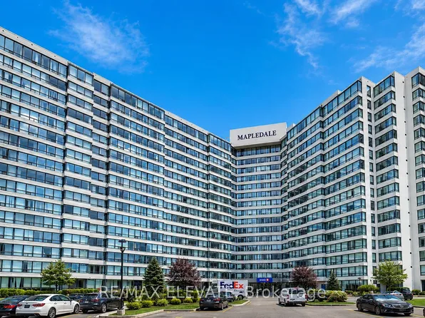 3050 Ellesmere Rd #1102, Toronto, ON M1E 5E6