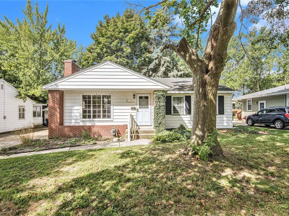 1915 Diamond Ave NE, Grand Rapids, MI 49505