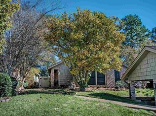 21 Club Oaks Cir, Pearl, MS 39208