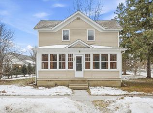 103 S 6th St, River Falls, WI 54022