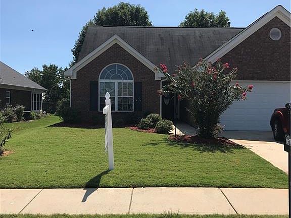 2nd image of 1508 Empress Dr