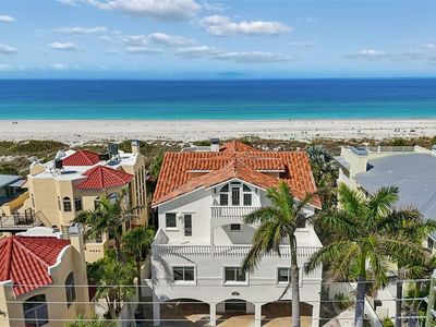 2811 SUNSET WAY, St Pete Beach, FL, 33706