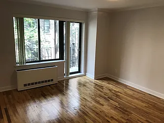 Rented by Metropolis Real Estate of Manhattan