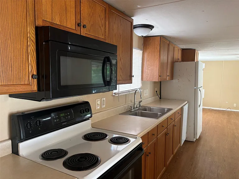 14427 W Lee Shore Dr — Photo 4