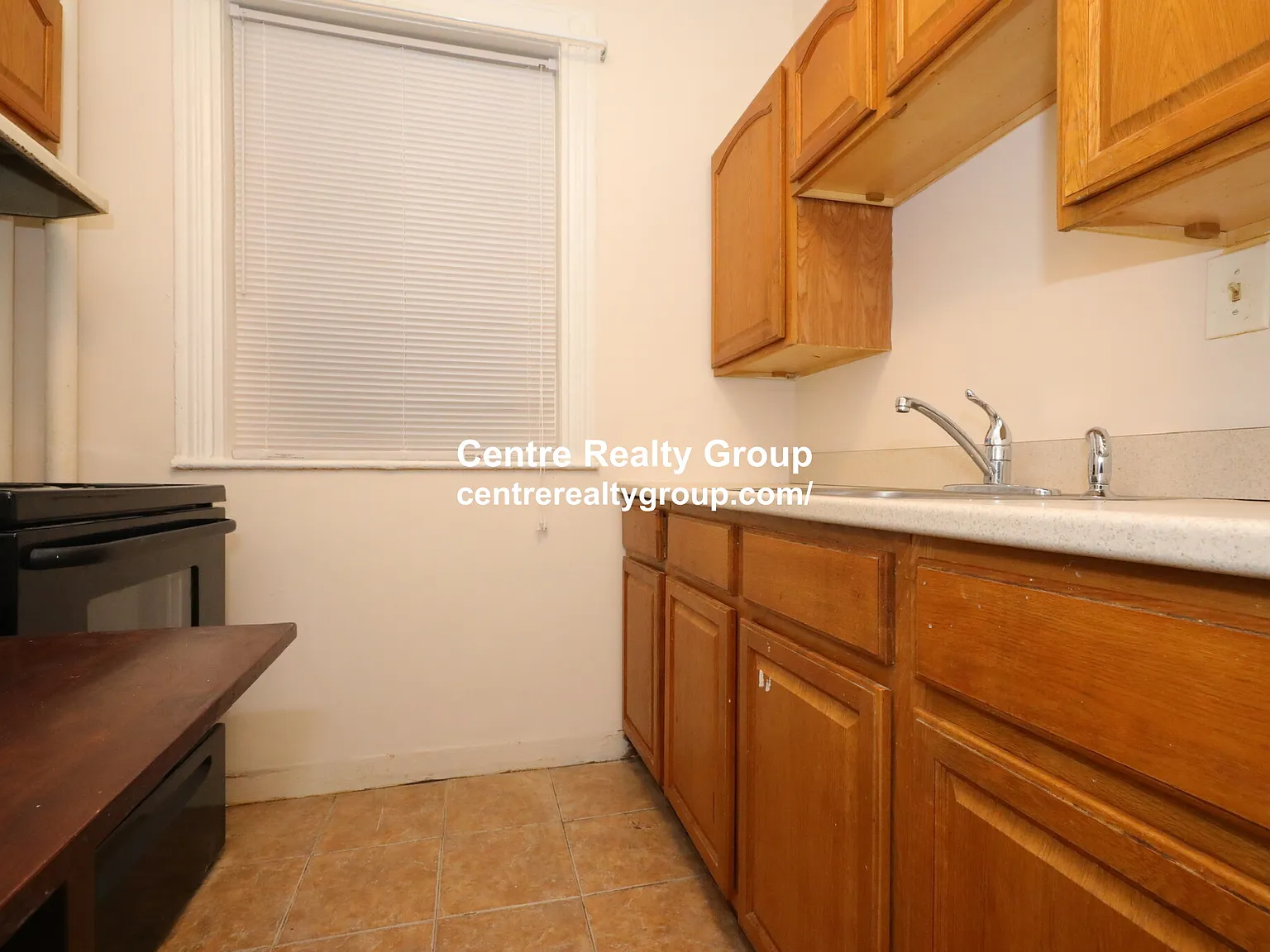 Glenville Ave — Photo 2