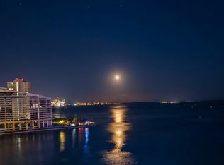999 Brickell Bay Dr APT 804, Miami, FL 33131