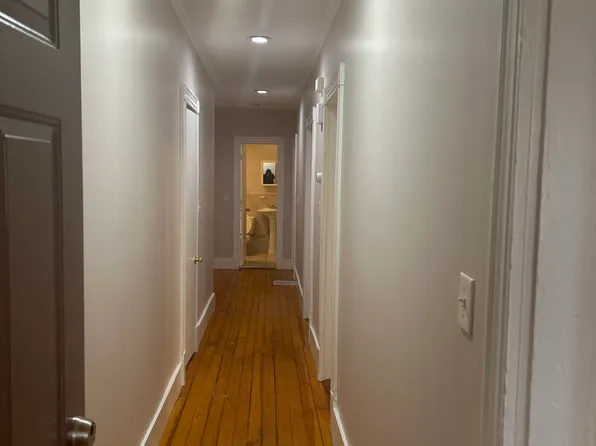 4 Summer St, Hyde Park, MA