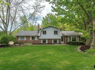 9429 Hoose Rd, Mentor, OH 44060