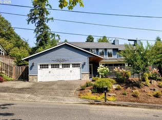 601 Atwater Rd, Lake Oswego, OR 97034