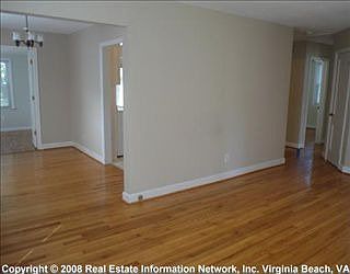 5th image of 631 Brewer St