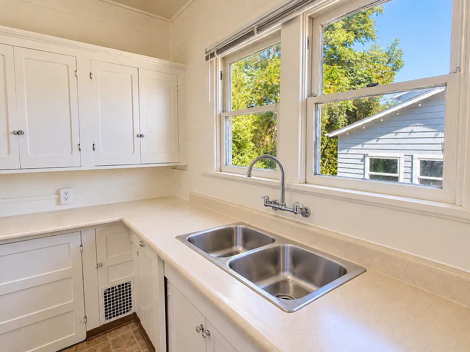 Charming 4 Bedroom, 2.5 Bathroom Home on Morro Street in San Luis Obispo