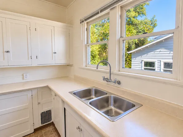 Charming 4 Bedroom, 2.5 Bathroom Home on Morro Street in San Luis Obispo, 1624 Morro St, San Luis Obispo, CA 93401