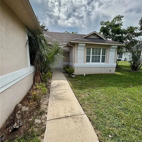 64 Bougainvillea Dr — Photo 2