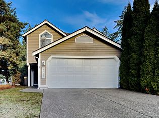 8820 NE Wallingford Ln, Lacey, WA 98516