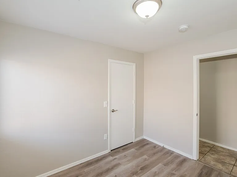 16274 W Lupine Ave — Photo 12