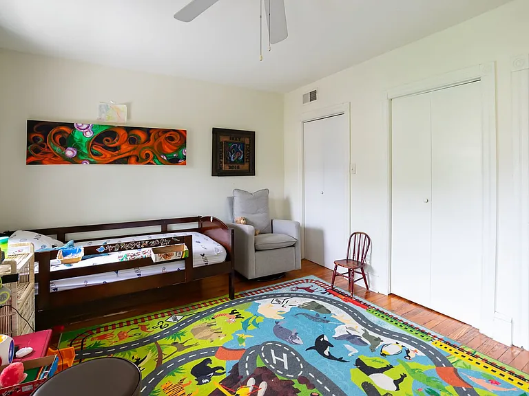 4229 Osage Ave — Photo 8