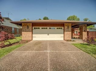 6470 Hadden Bay Dr, Florissant, MO