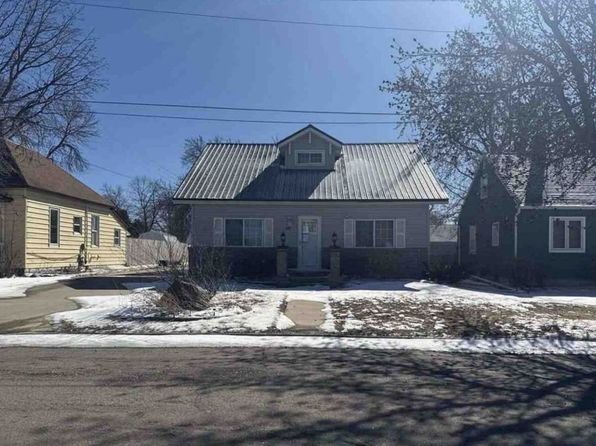 630 Hatton St, Brooten, MN 56316