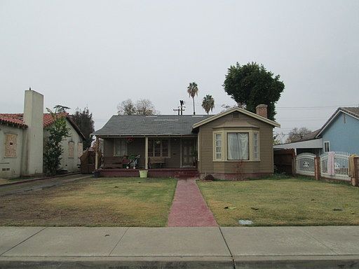 2nd image of 915 Pershing St