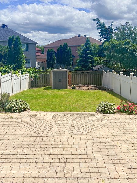 Ottawa House for rent - 3 Bedrooms — photo 24