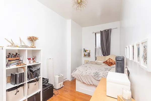 Rented by MySpaceNYC | media 13