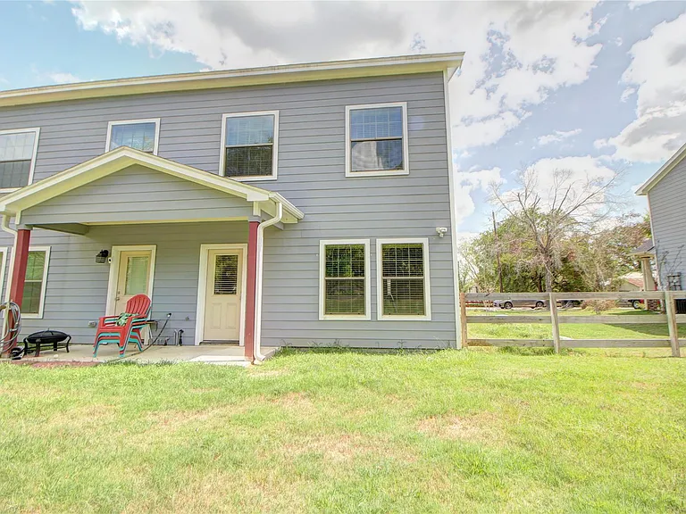 26148 Avenue E E #B — Photo 12
