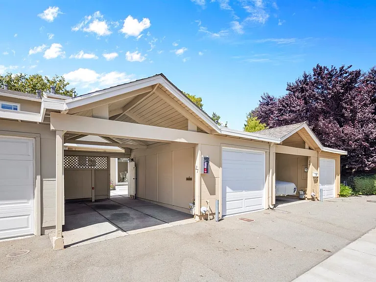 27 Saw Mill Ct — Photo 11