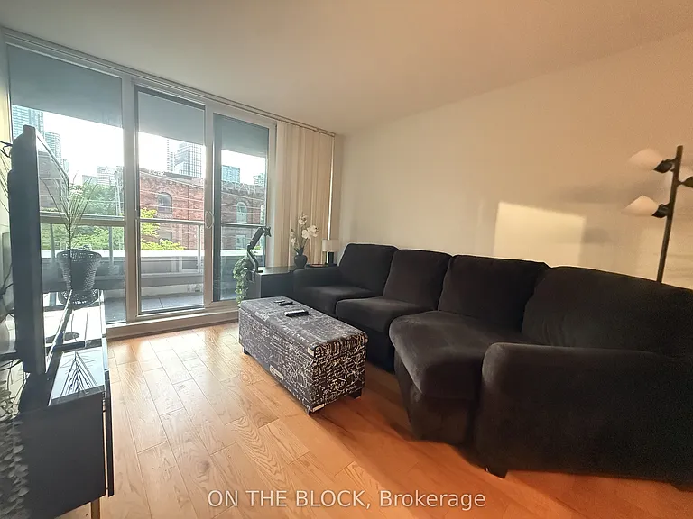 320 Richmond St E #313 — Photo 21