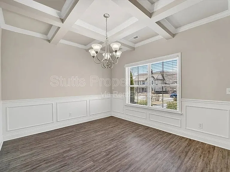40 Astoria Ln SE — Photo 15