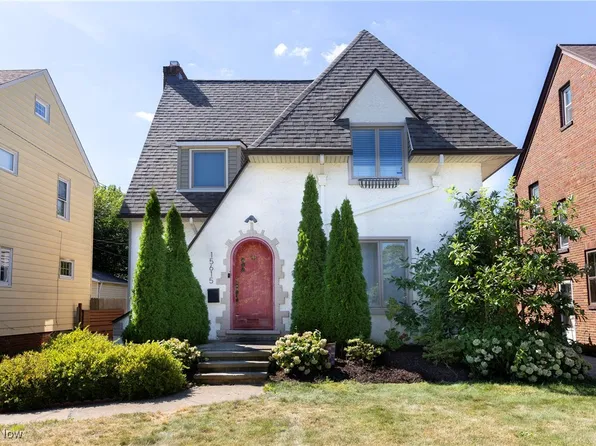 15615 Fernway Ave, Cleveland, OH 44111