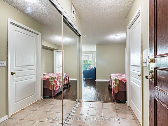 5th image of 2545 Erin Centre Blvd #701