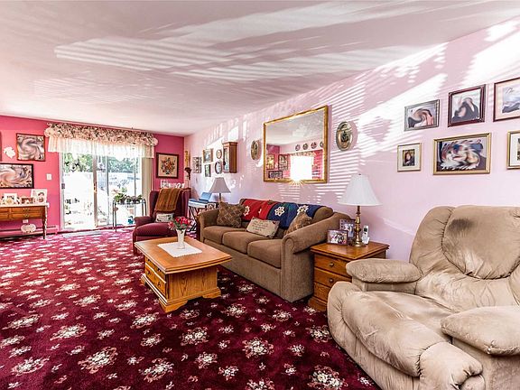 5th image of 77 S Park Ave APT A30