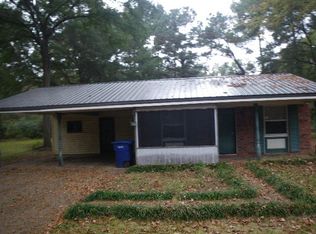 206 Gordon Dr #1/2, Batesville, MS 38606