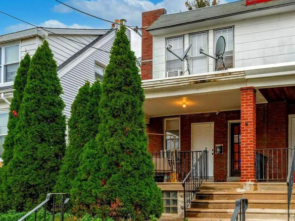 6412 Montour St, Philadelphia, PA 19111
