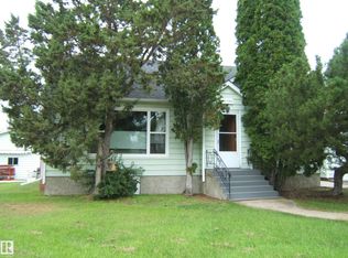 4809 47a St, Two Hills, AB T0B 4K0