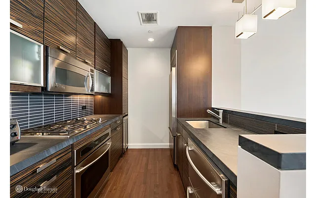 Rented by Douglas Elliman | media 14