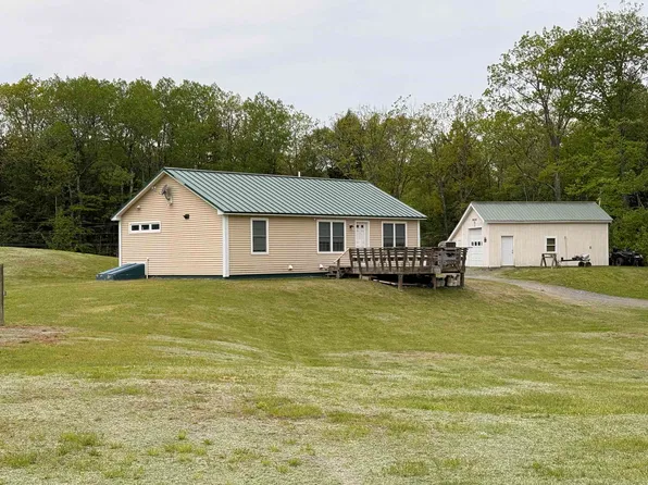 469 Meany Road, Charlestown, NH 03603