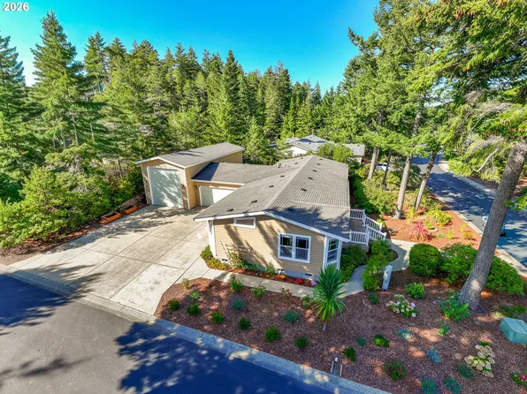 882 Western Way, Florence, OR 97439