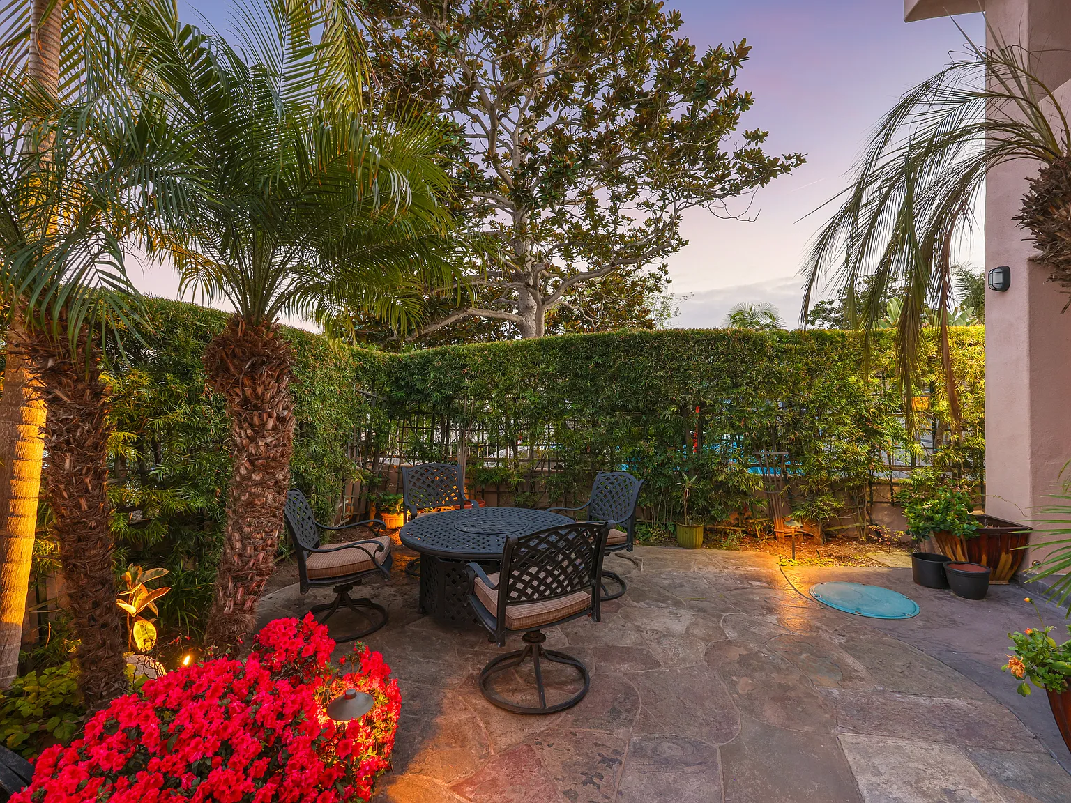4 bed, 4125 sqft, $50,000 — Photo 3