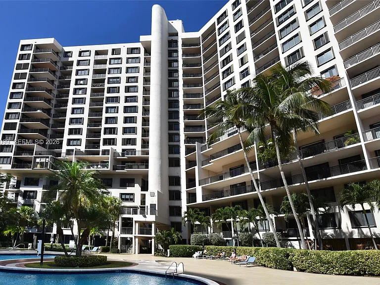 540 Brickell Key Dr #1513 — Photo 31