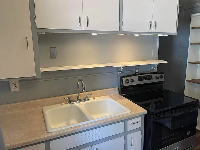 1017 S Westerly Rd — Photo 19