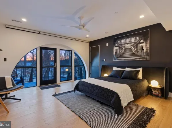 2701 Hume Dr #400, Silver Spring, MD 20910